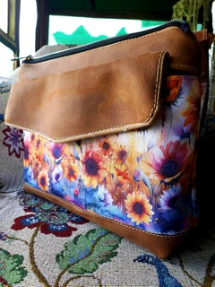 Women's handbag