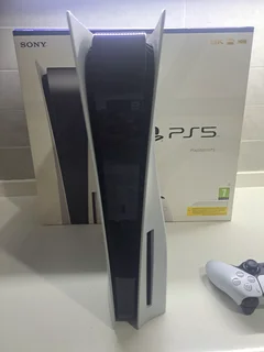 PlayStation PS5 825gb console