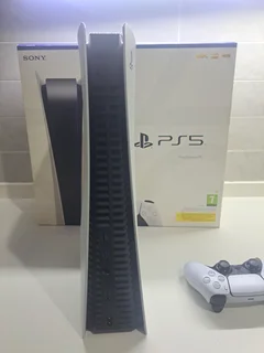 PlayStation PS5 825gb console