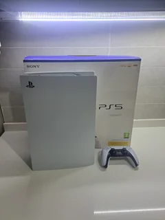 PlayStation PS5 825gb console