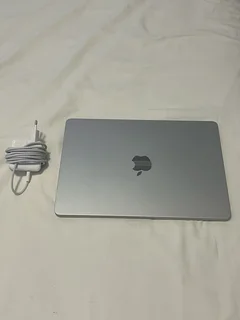 MacBook Air 2024 13-inch