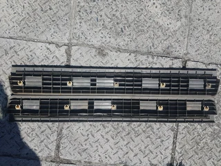 2001 Pajero SWB Door Sill Trim