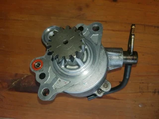2001 Pajero Gen 3 Vacuum Pump