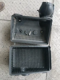 2001 Pajero Gen 3 4m41 Air Box