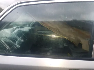 Pajero Gen3 SWB Left front Window