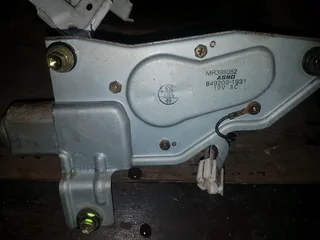 Pajero Gen3 Rear Wiper Mechanism