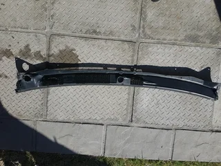 Pajero Gen3 Plastic Trim Piece