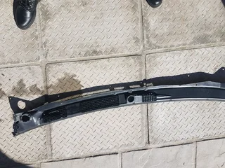 Pajero Gen3 Plastic Trim Piece