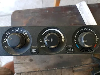 Pajero Gen3 Aircon Control Unit