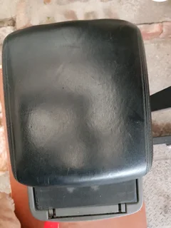 Mitsubishi Pajero Gen3 Armrest /Center Storage box