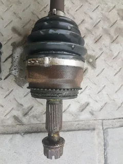 Mitsubishi Pajero Gen3 4m41 Front CV Shafts