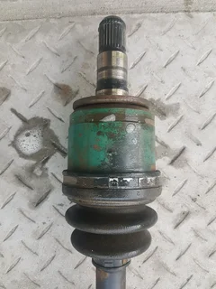 Mitsubishi Pajero Gen3 4m41 Front CV Shafts