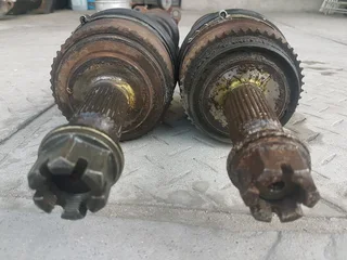 Mitsubishi Pajero Gen3 4m41 Front CV Shafts