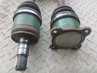 Mitsubishi Pajero Gen3 4m41 Front CV Shafts