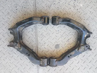 Mitsubishi Pajero Gen3 Upper Control Arms