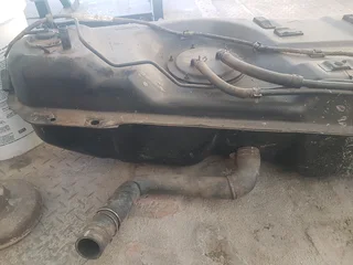 Mitsubishi Pajero 4m41 Fuel Tank