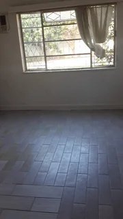 Outbuilding or Flat is available in Scottsville, Riverton Road