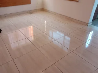 FLAT TO LET / ROOM TO RENT IN SCOTTSVILLE, RIVERTON RD