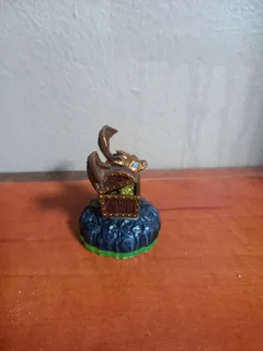 Skylanders Hidden Treasure Chest