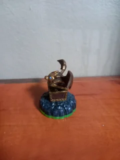 Skylanders Hidden Treasure Chest