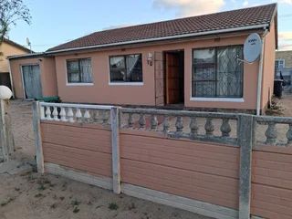 3 Bedroom House For Sale