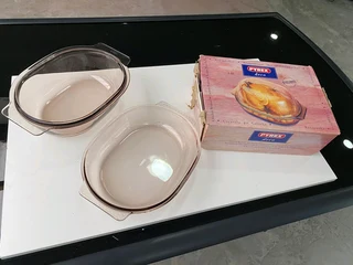 Pyrex oven dish
