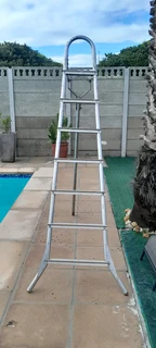 Aluminum 3 legged Ladder