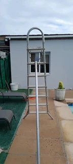 Aluminum 3 legged Ladder