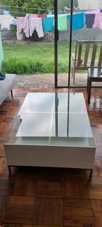 Klooftique 4 quadrant glass top coffee table