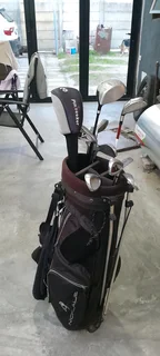Pinseeker Golf Clubs, golf bag and golf trolley