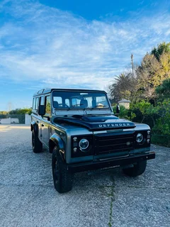 1990 Land Rover Defender Stationwagon