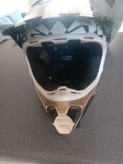 Fox V3 offroad motorcross helmet and carry bag still new . Signature model. 2500