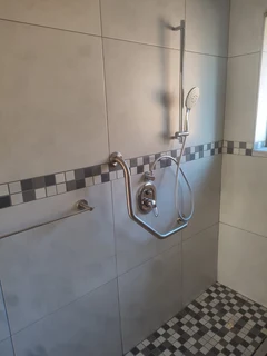 Tiler 0617532240