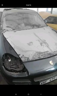 Porsche Cayenne stripping for parts