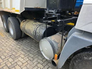 2017 UD QUESTER CWE370 10m3 TIPPER