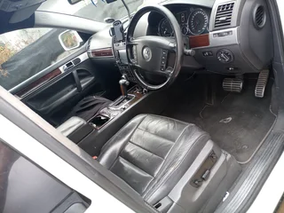2005 Volkswagen Touareg V8 Petrol SUV &#34;engine damage&#34; negociable