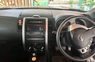 2014 NISSAN X-TRAIL 2.0 XE