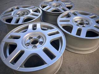 16inch OEM VW Mk4 GTI REFURBISHED MAGS