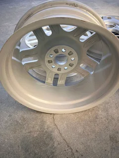 16inch OEM VW Mk4 GTI REFURBISHED MAGS