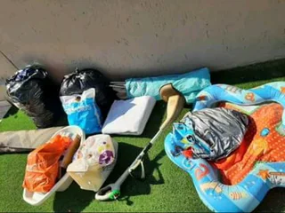 Looking for second hand curtains, clothes  bedding