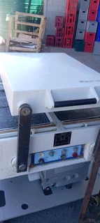 Sealing machine for sale