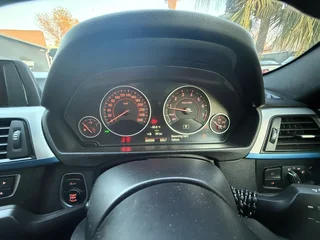 2013 BMW 320i msport performance