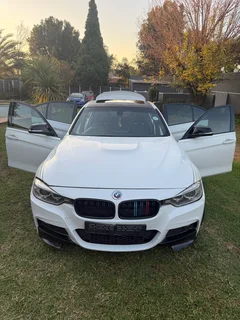 2013 BMW 320i msport performance