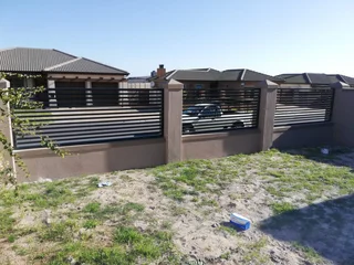 Burglar Bars - Security Gates - Galvanized Steelwork - Intercom - Automation