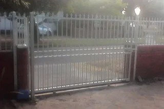 Galvanized Steel Railings, Fencing, Balustrades, Panels, Gates, Driveway Gates