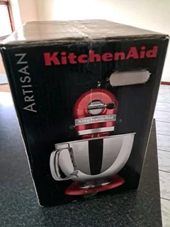 Kitchen Aid Stand Mixer( Brand New)
