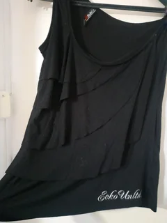 Womans beautifull off shoulder top