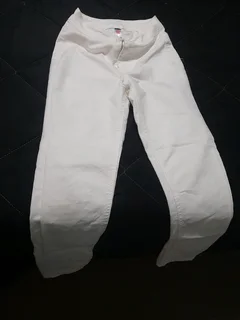 Girls combo white jeans/ top for sale