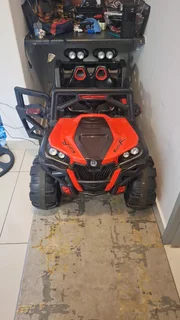 Electric kids 4x4 car