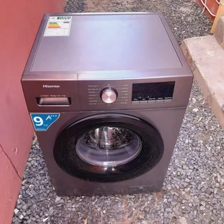 9kg Hisense Front Load Washing Machine In Excellent Working Condition